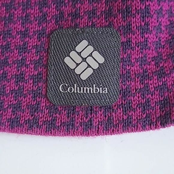 Columbia Reversible Ladies Knit Beanie Hat Pink - Picture 2 of 7